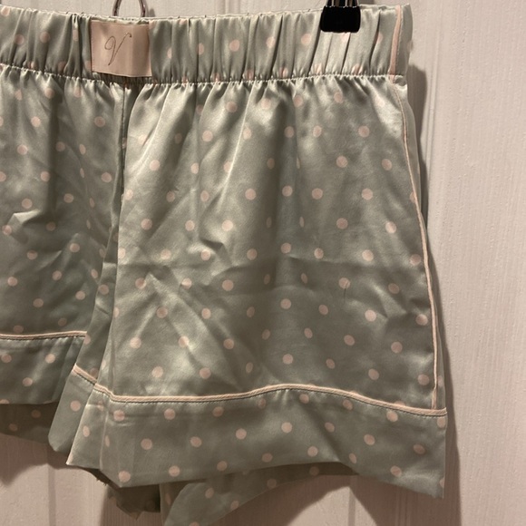 Victoria’s Secret Satin Cami Sleepwear Lounge Mint with White Polka Dots Shorts - Picture 3 of 13